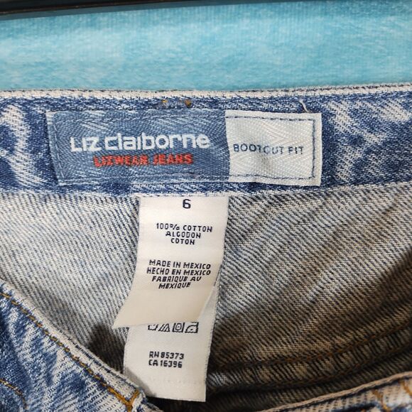Liz Claiborne Lizwear Women's Jeans, Bootcut Fit, Denim, Size 6 (28W 31.25L) - Picture 6 of 6